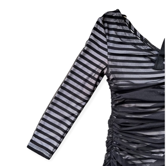 BCBGMaxAzria Black & White Striped Ruched Mesh Bodycon Dress, sz XS - Picture 8 of 14